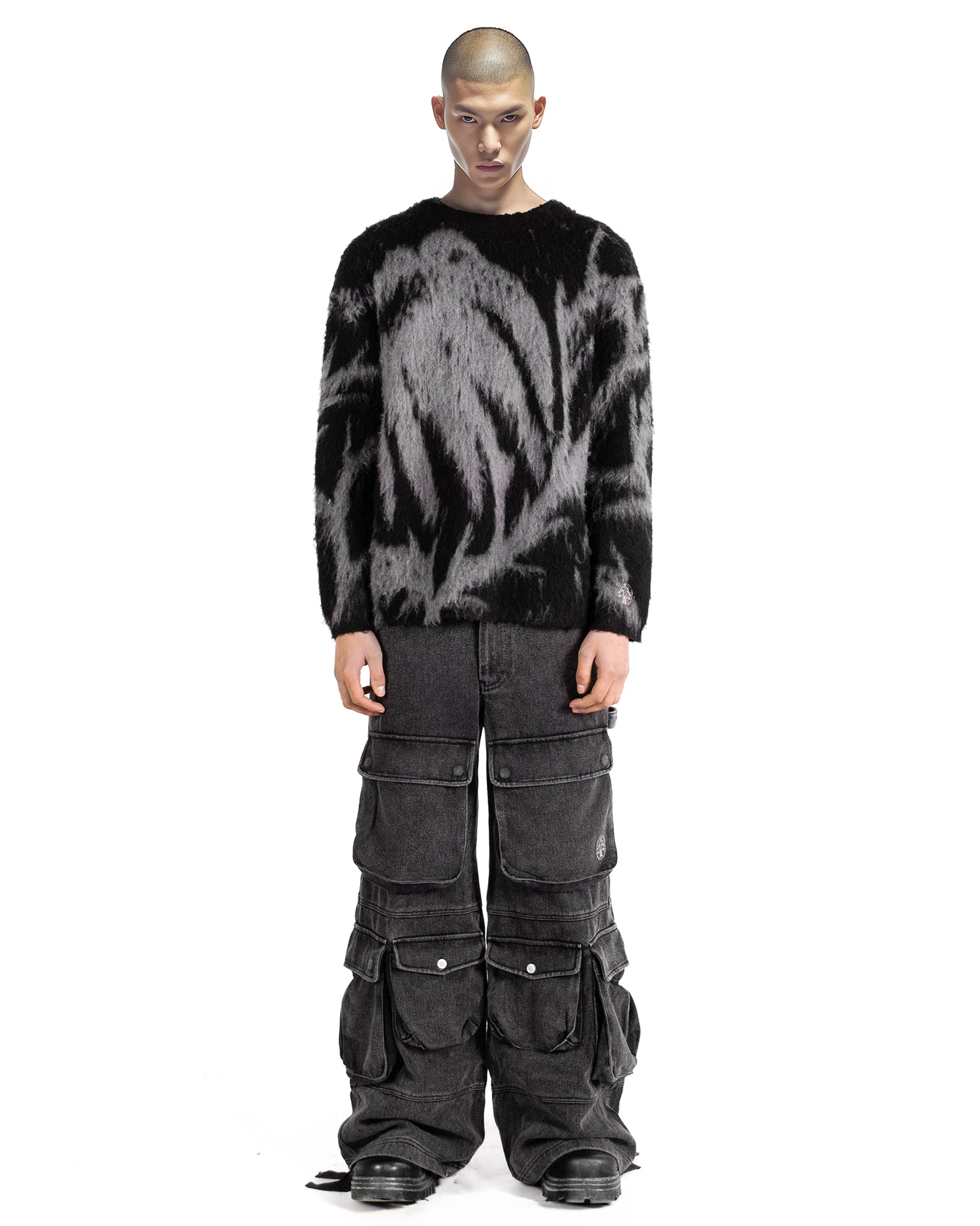 Mohair Branches Black