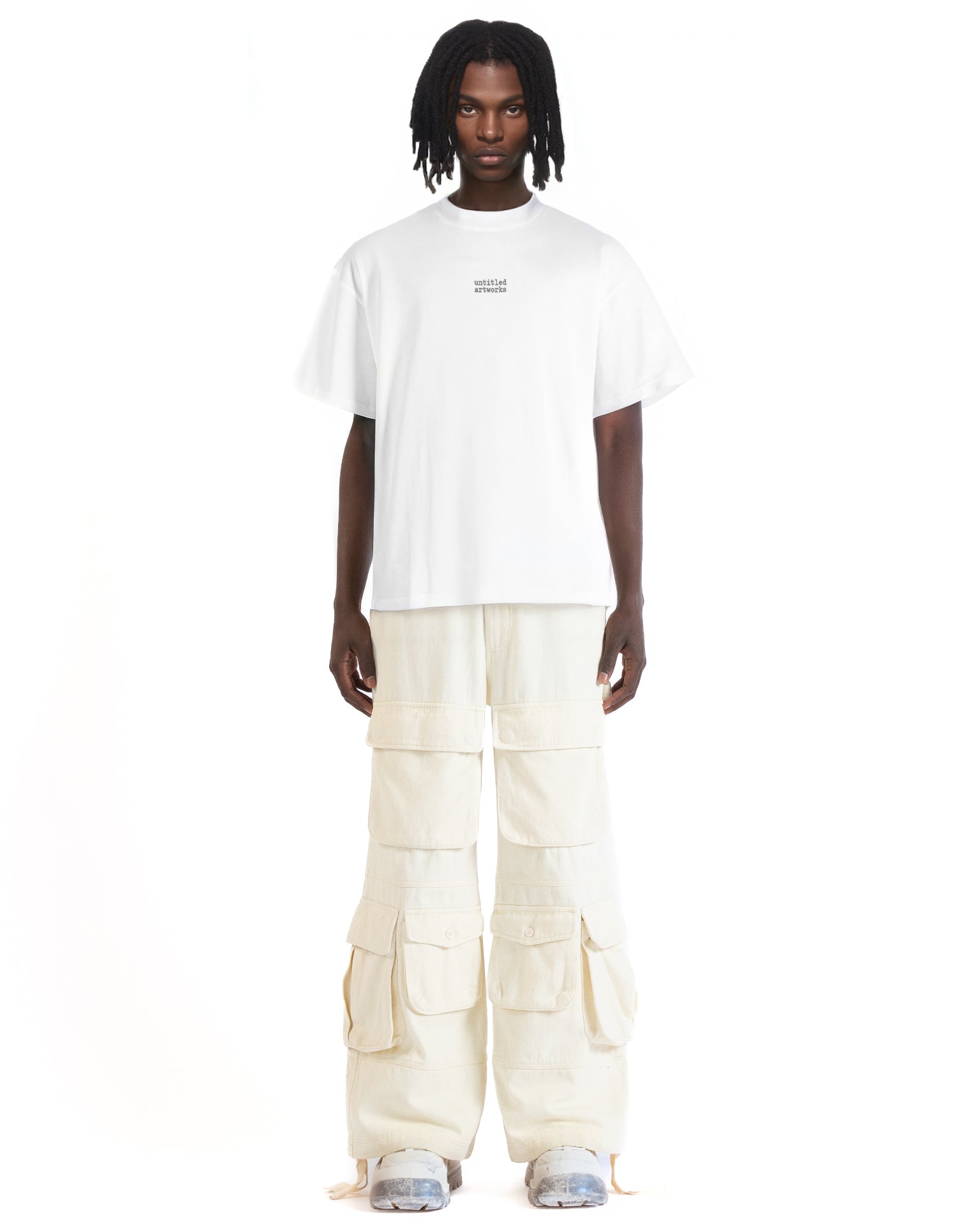 Tee Essential Logo White