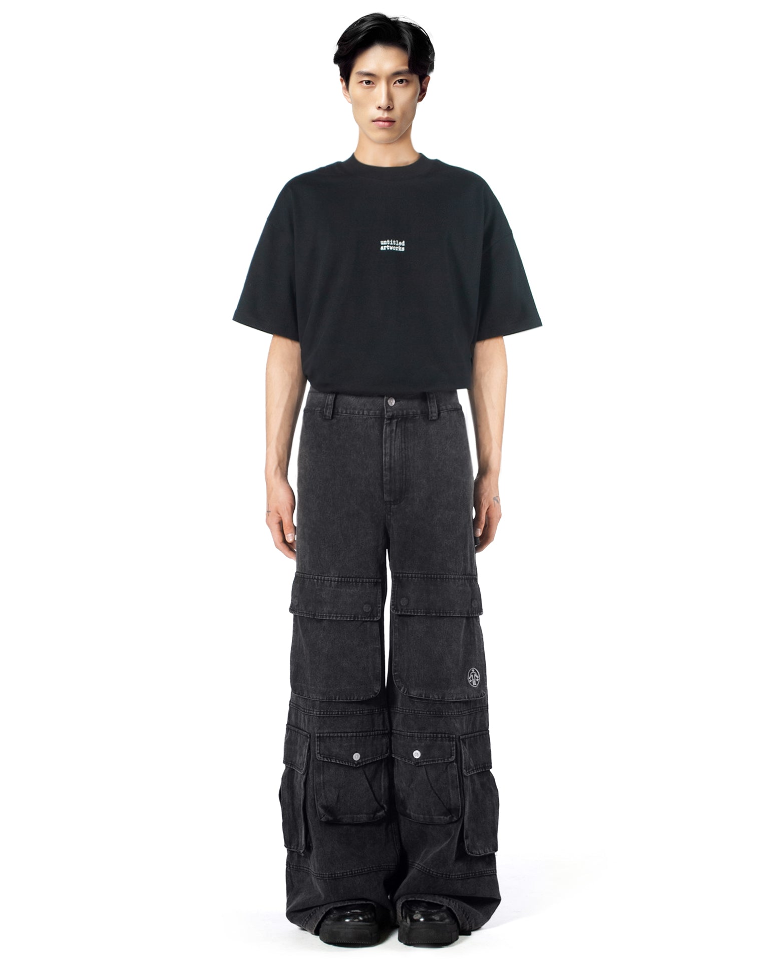 Washed Black Wide-Leg Cargo Pants