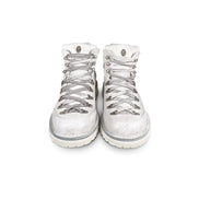 Close-up front view of the Untitled Artworks x Fracap Destroyer Boot in White, showcasing the distinctive spray-effect finish and premium leather construction.